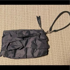 ThirtyOne Ruffle Wristlet